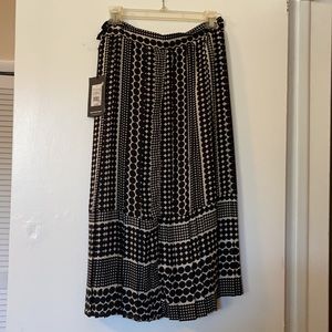 Who what wear pleated skirt